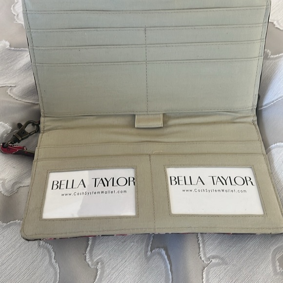BELLA TAYLOR NWT CASHSYSTEM wristlet wallet - Picture 5 of 9